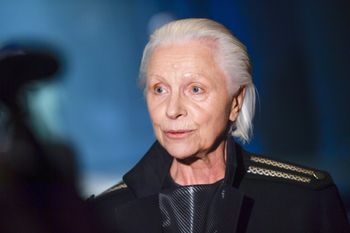 Dwukrotnie wychodziła za mąż. Synów wychowywała samotnie
