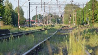 Do grudnia potrwają prace na linii kolejowej Malbork - Elbląg. PKP PLK zapewniają, że nie będzie utrudnień w ruchu pociągów
