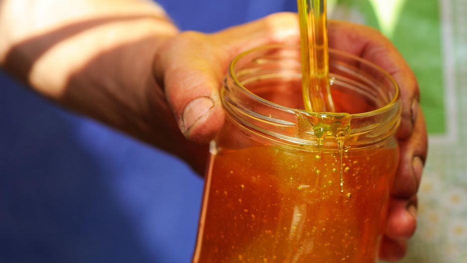 Nie dawaj miodu niemowlętom. "W grę wchodzi większe zagrożenie, takie, które może prowadzić do zgonu"