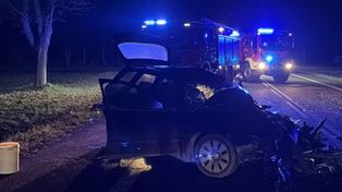 Kolonia Siedliszczki: Czołowe zderzenie audi i autokaru. Kierujący osobówką zginął na miejscu