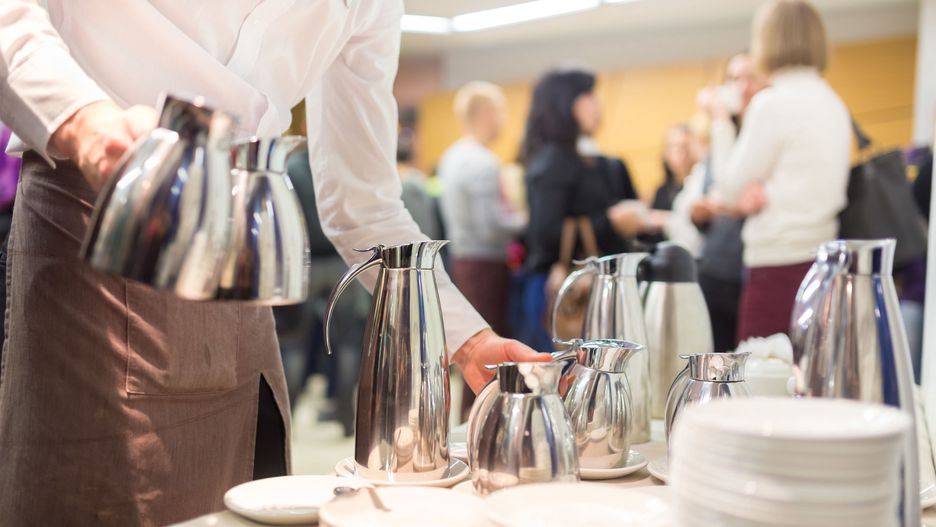 Obecnie restauracje są zamknięte ze względu na pandemię koronawirusa. Organizowanie imprez jest zabronione (zdjęcie ilustracyjne)