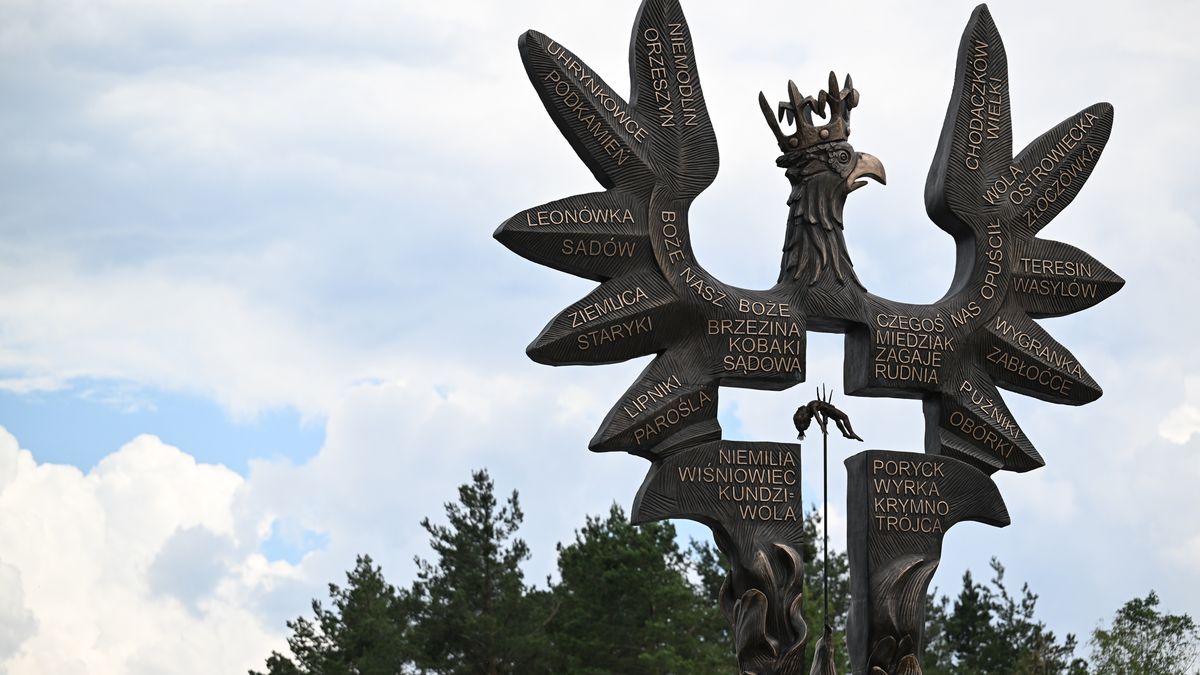 Pomnik Rzezi Wołyńskiej w 