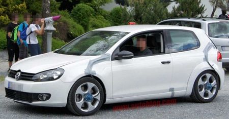 Volkswagen pracuje nad nowym Golfem GTI
