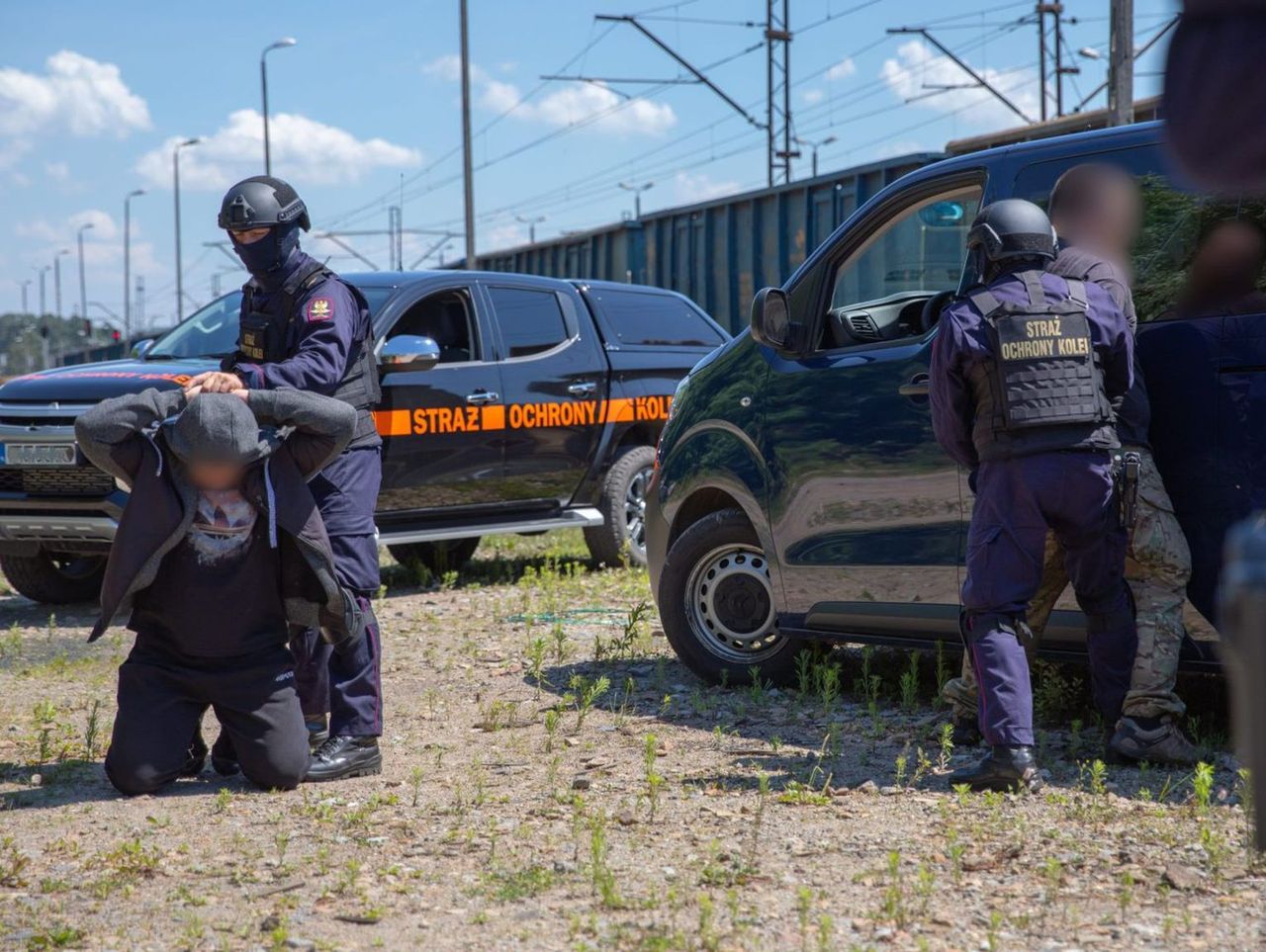 Bielsko-Biała: Kradli metalowe elementy ze stacji kolejowej