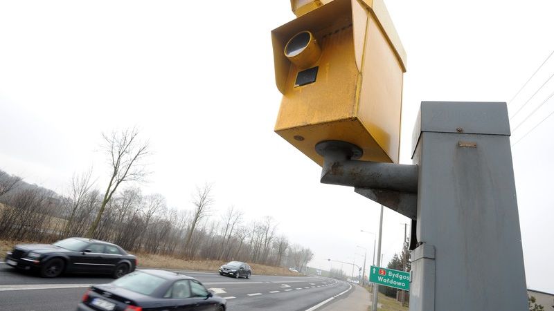 Dziś przy polskich drogach stoi 431 fotoradarów