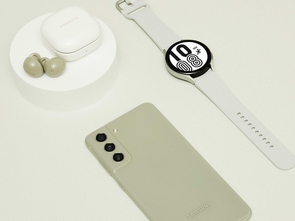 Samsung Galaxy S21 FE nie jest zły. To S20 FE był za dobry 3