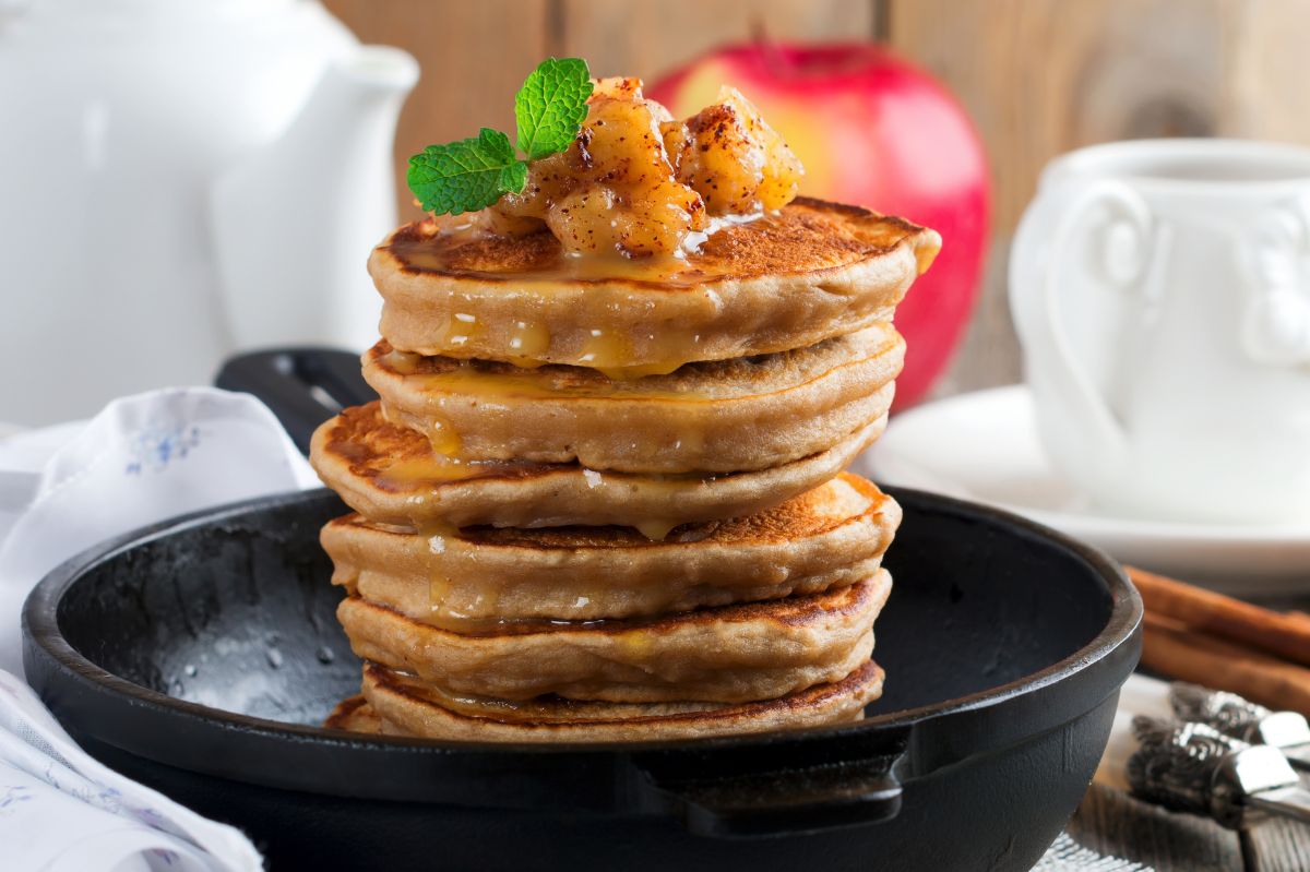 Cinnamon-flavoured pancakes.