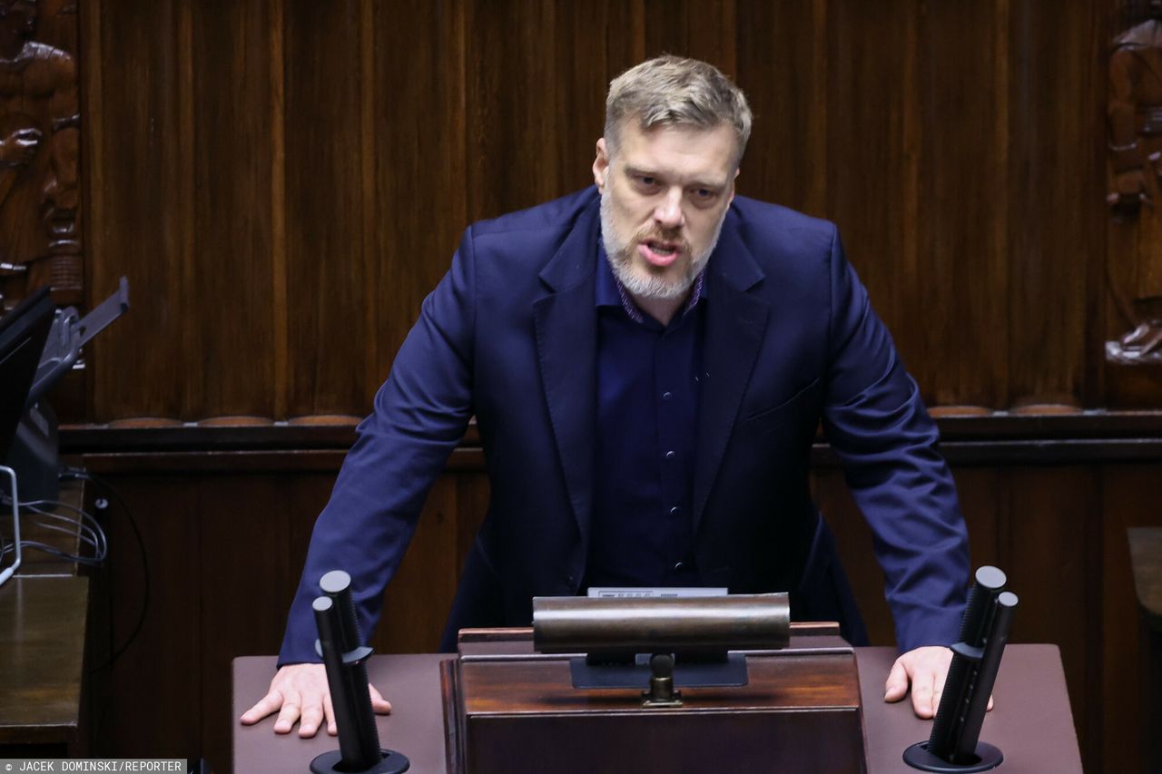 "Tusk się myli". Zandberg oburzony propozycją rządu