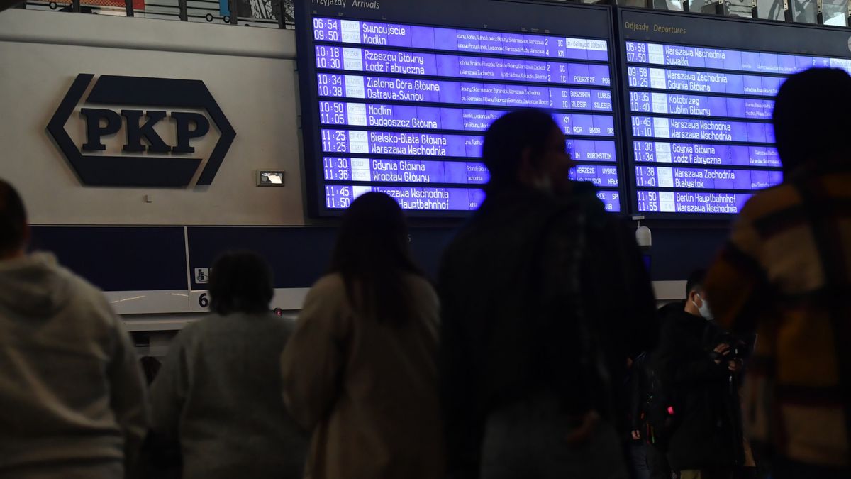 Awaria ograniczyła ruch na łącznie 860 km tras kolejowych w Polsce