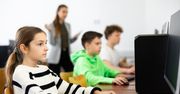 Edukacja w trybie offline. Szkoły wciąż daleko od cyfrowej rzeczywistości