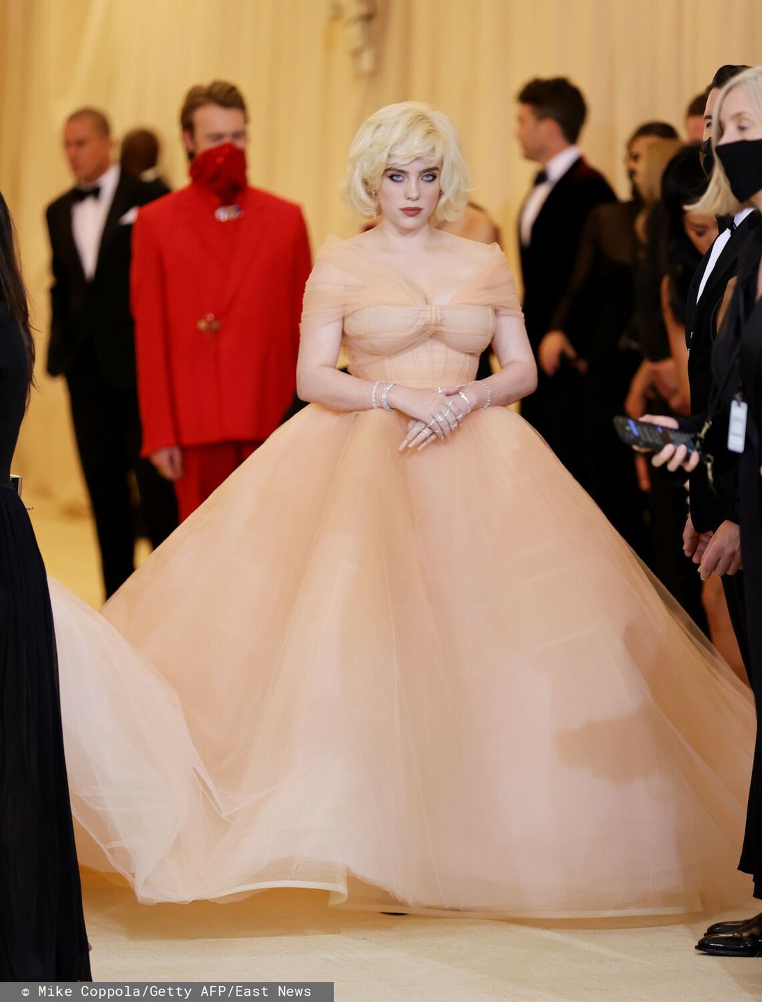 Billie Eilish – MET Gala 2021, kreacja: Oscar de la Renta