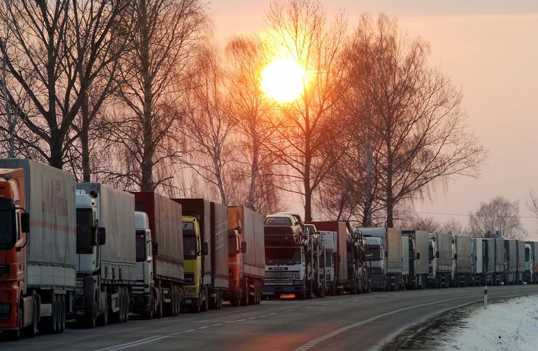 Rosja bierze odwet na Ukraińcach. Wybuchła wojna tirowa