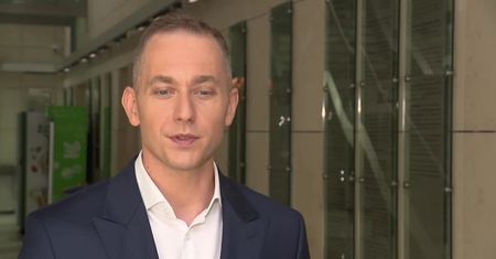“Jacek Sasin to odwrócony Midas”. Problemy przedsiębiorców w związku z brakiem dwutlenku węgla do produkcji