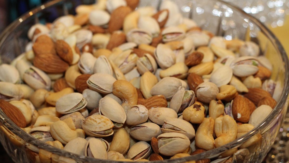 Cynk znaleźć można w różnych produktach spożywczych np. orzechach nerkowca.