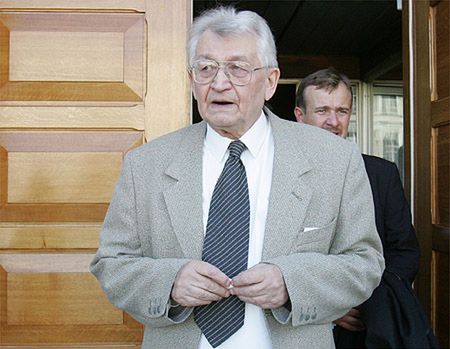 Sąd Najwyższy: Leszek Moczulski był agentem SB