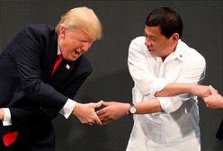 Prezydent Filipin wyśpiewał miłość do Donalda Trumpa. Prezydent USA bardzo potrzebuje sukcesów