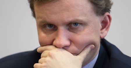 Wiceminister rodziny odtrąbił sukces 500+, cytując badanie naukowe. Autor badania wytknął mu manipulację