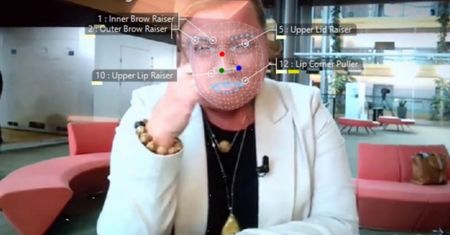 Łzy Beaty Kempy. Naukowiec sprawdził, czy płacz był szczery