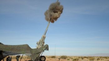 Lecą na dwa fronty. Kupują od Amerykanów, produkują dla Europy