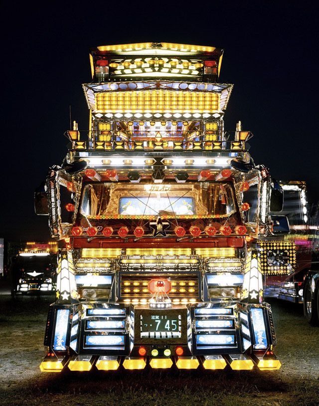10 niesamowitych japońskich ciężarówek
