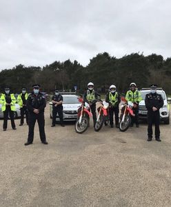 Sposób na nielegalny offroad. Brytyjska policja zarekwirowała 11 motocykli i quada