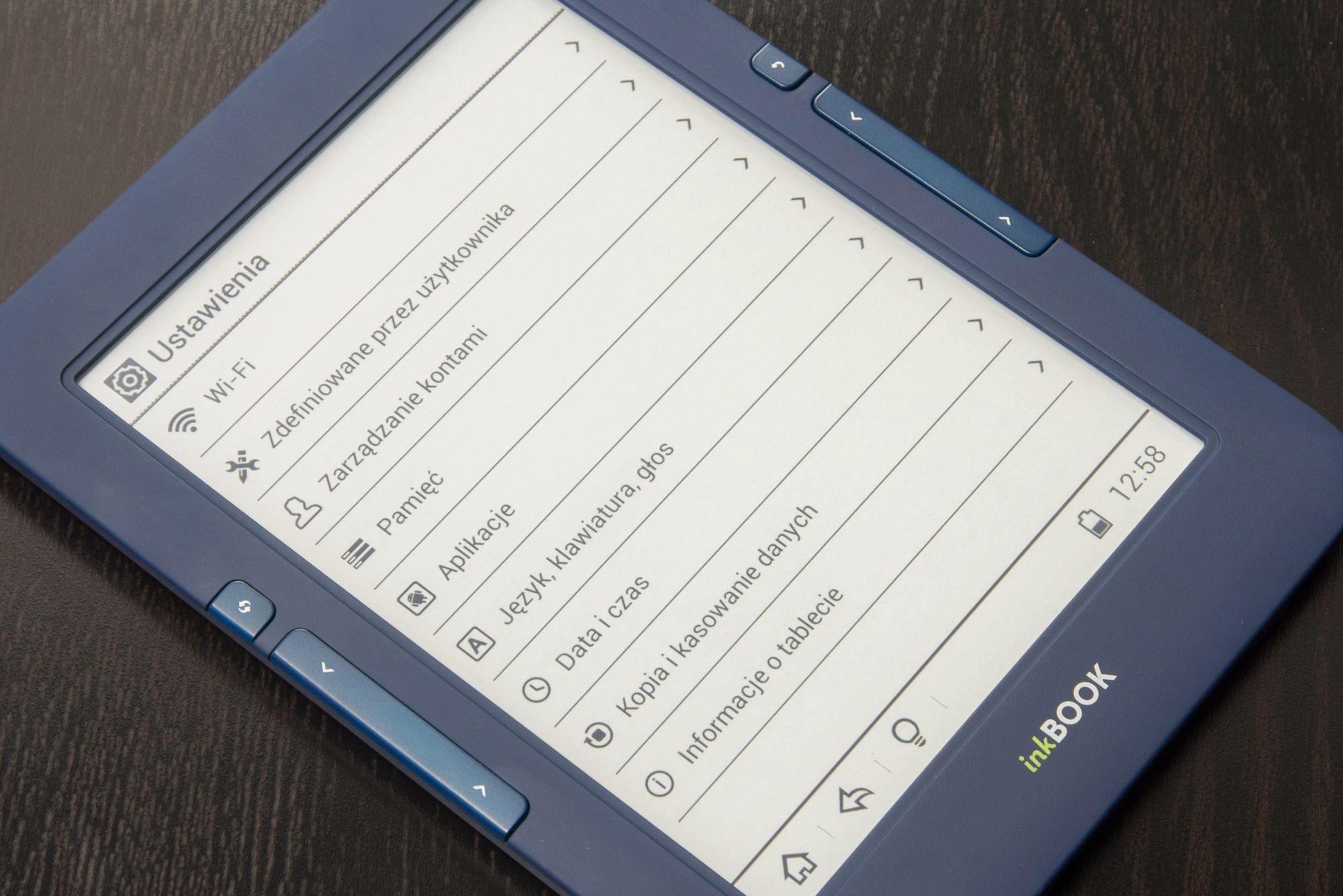 inkBOOK Onyx – kieszonkowy czytnik dla młodzieży i dorosłych 5