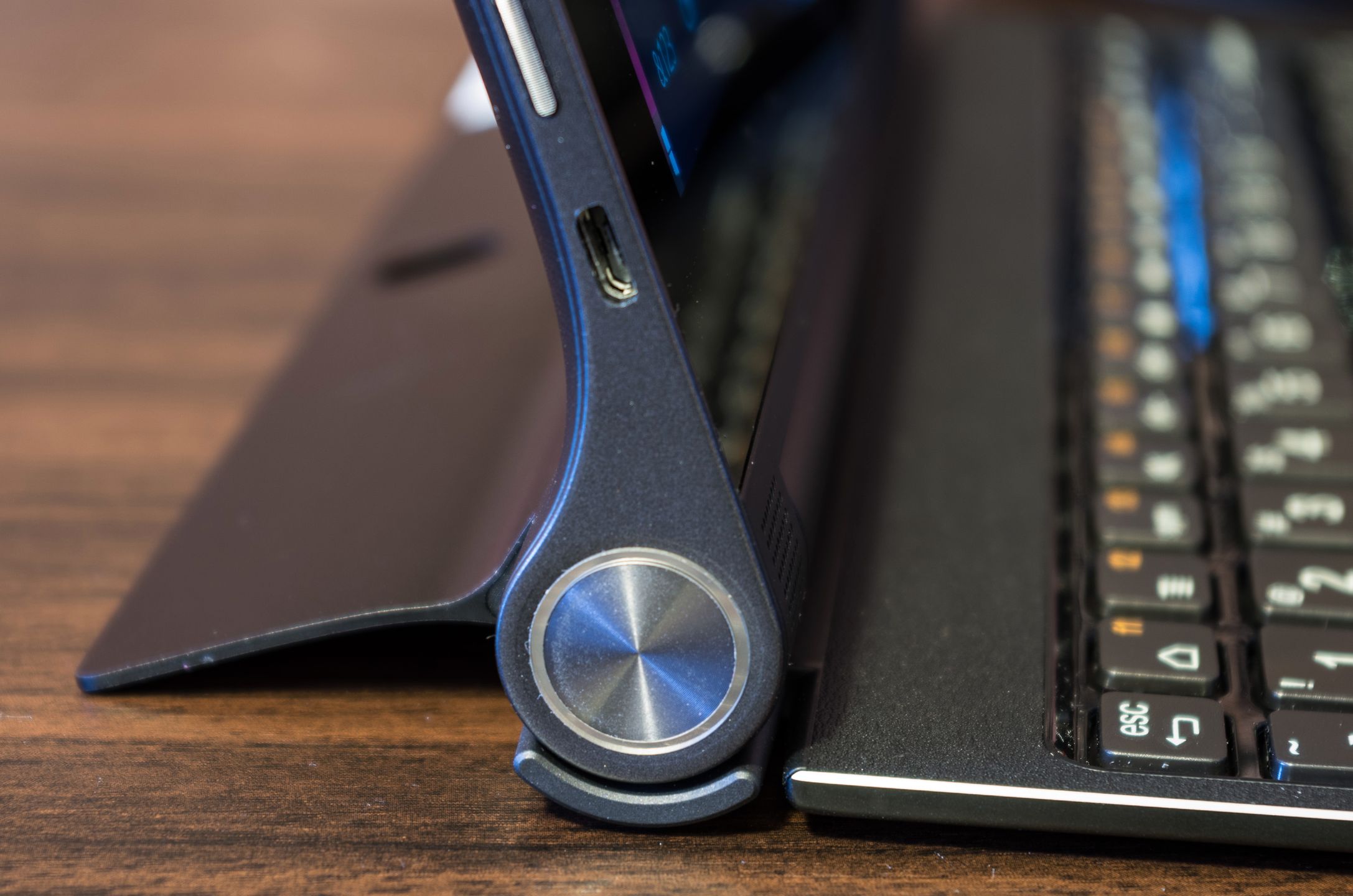 Test Lenovo Yoga Tablet 2. Wielozadaniowy tablet wreszcie w wersji z Windows 2
