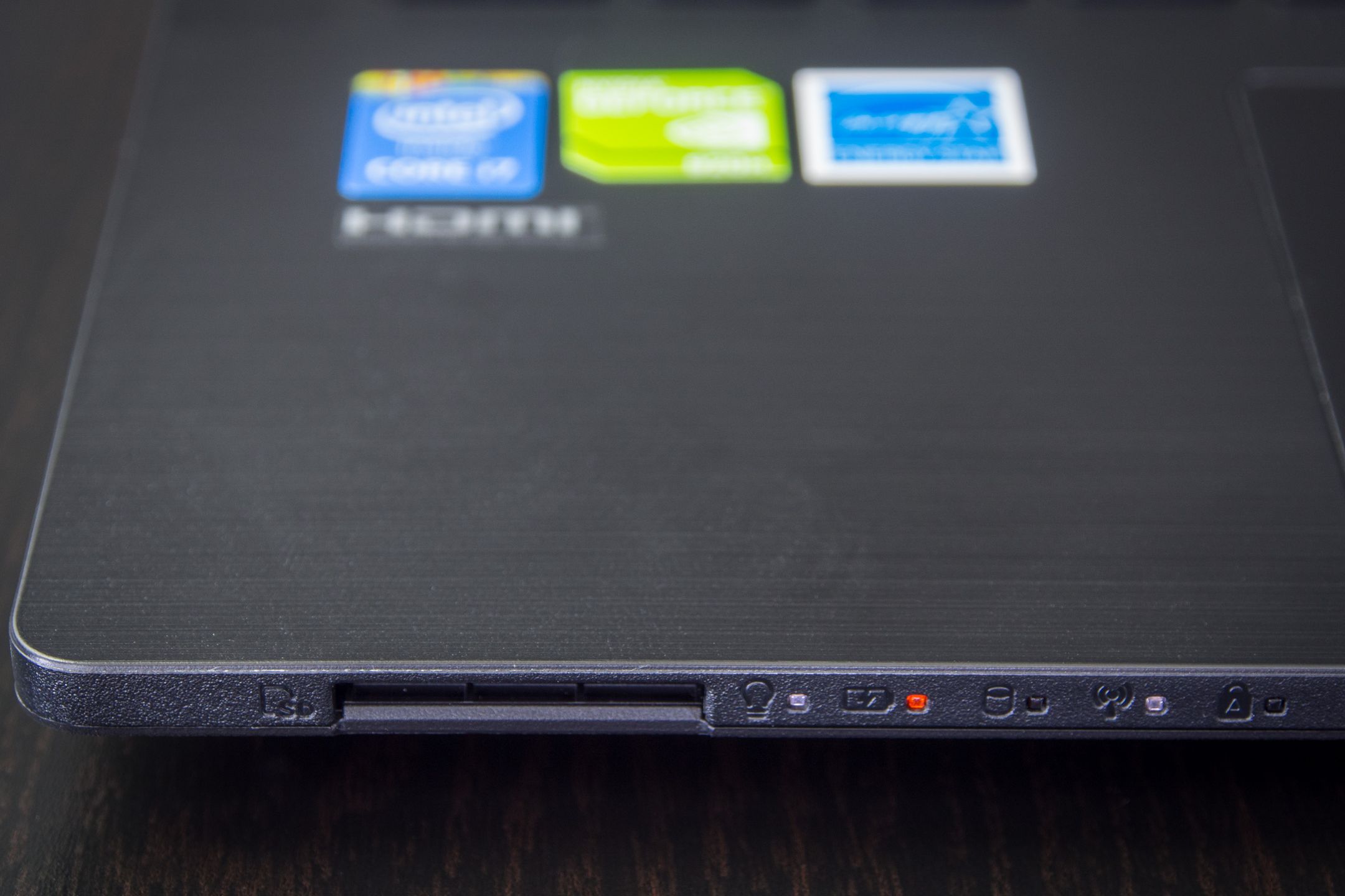 ASUS PRO P2520L: biznesowy atak Tajwańczyków 7