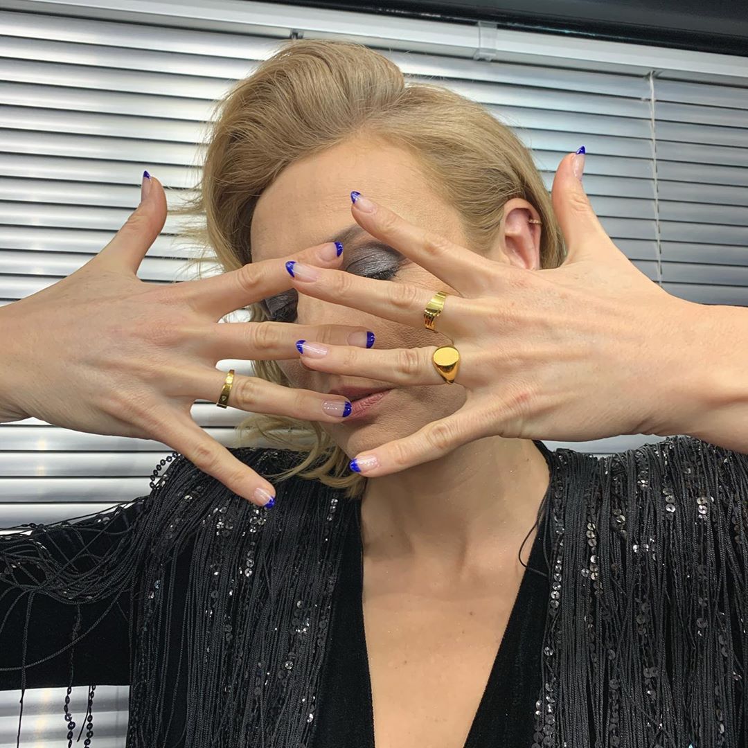 Reni Jusis – manicure Patrycji Jewsieni