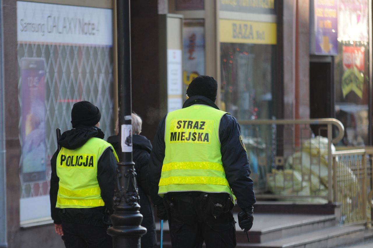 Straż Obywatelska potrzebna w Tarnowie? Formacja miałaby wspierać policję i straż miejską. Petycją mieszkańca zajmą się radni. Sonda