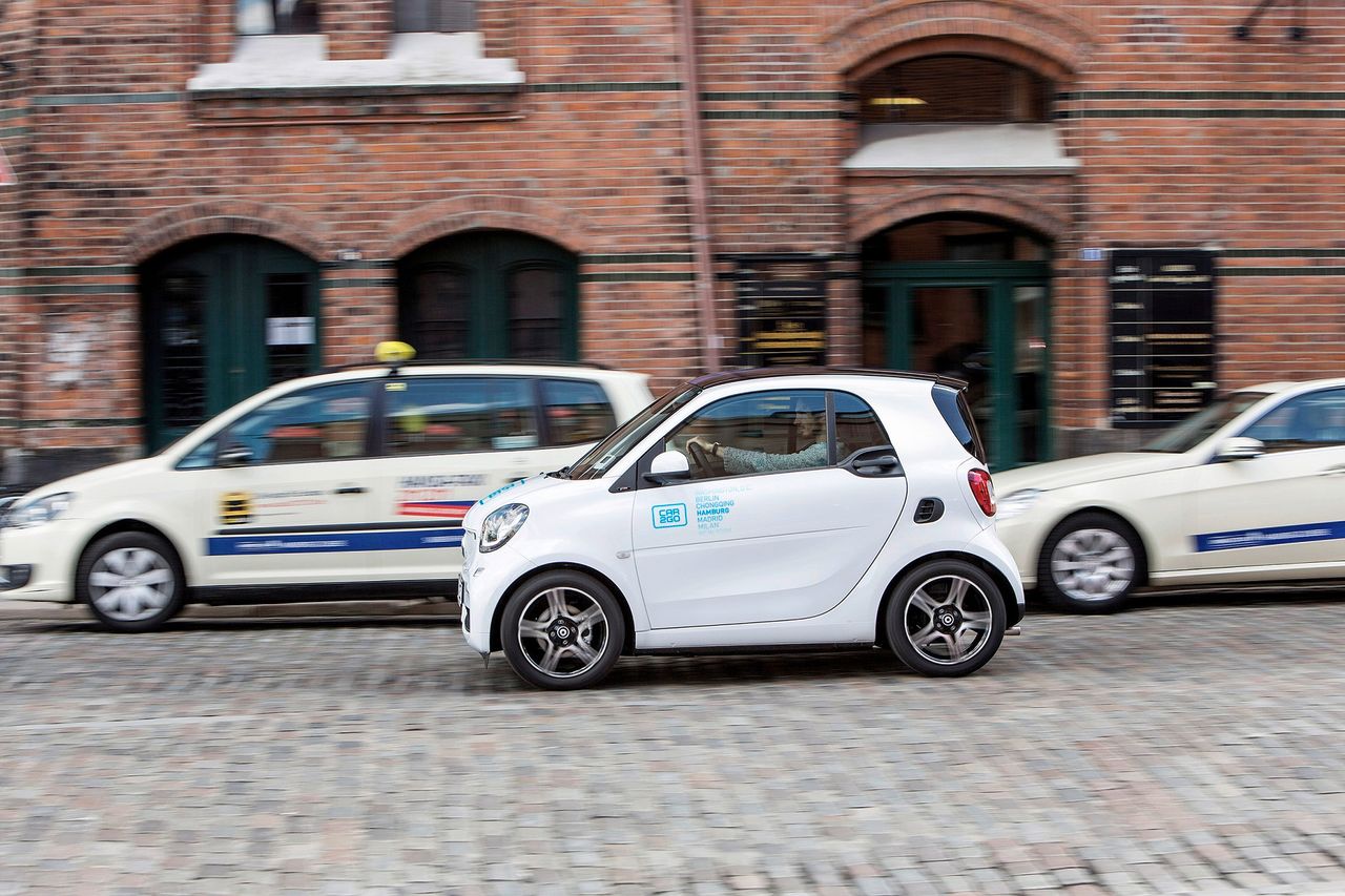 Program mobilności Mercedesa posiada już ponad 2,5 miliona aut na świecie (fot. Daimler)