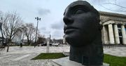 Warszawa: Rzeźby znanego artysty podbijają miasto. Zdobią już kilka miejsc. Gdzie można je zobaczyć?