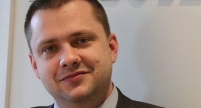 Mikołaj Piotrowski jako marketing &amp; communications leader w Nielsen Polska