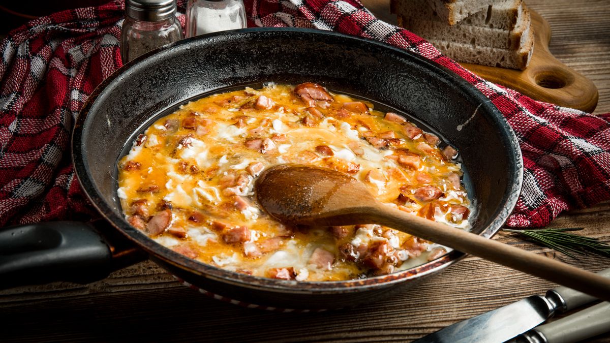 Taka jajecznica postawi na nogi nawet po nieprzespanej nocy