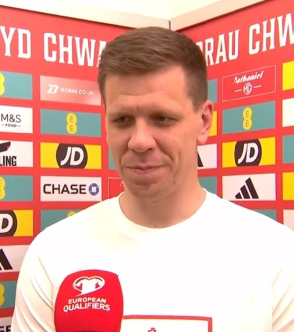 Tak Robert Lewandowski zareagował na obronionego karnego. Wojciech Szczęsny komentuje 
