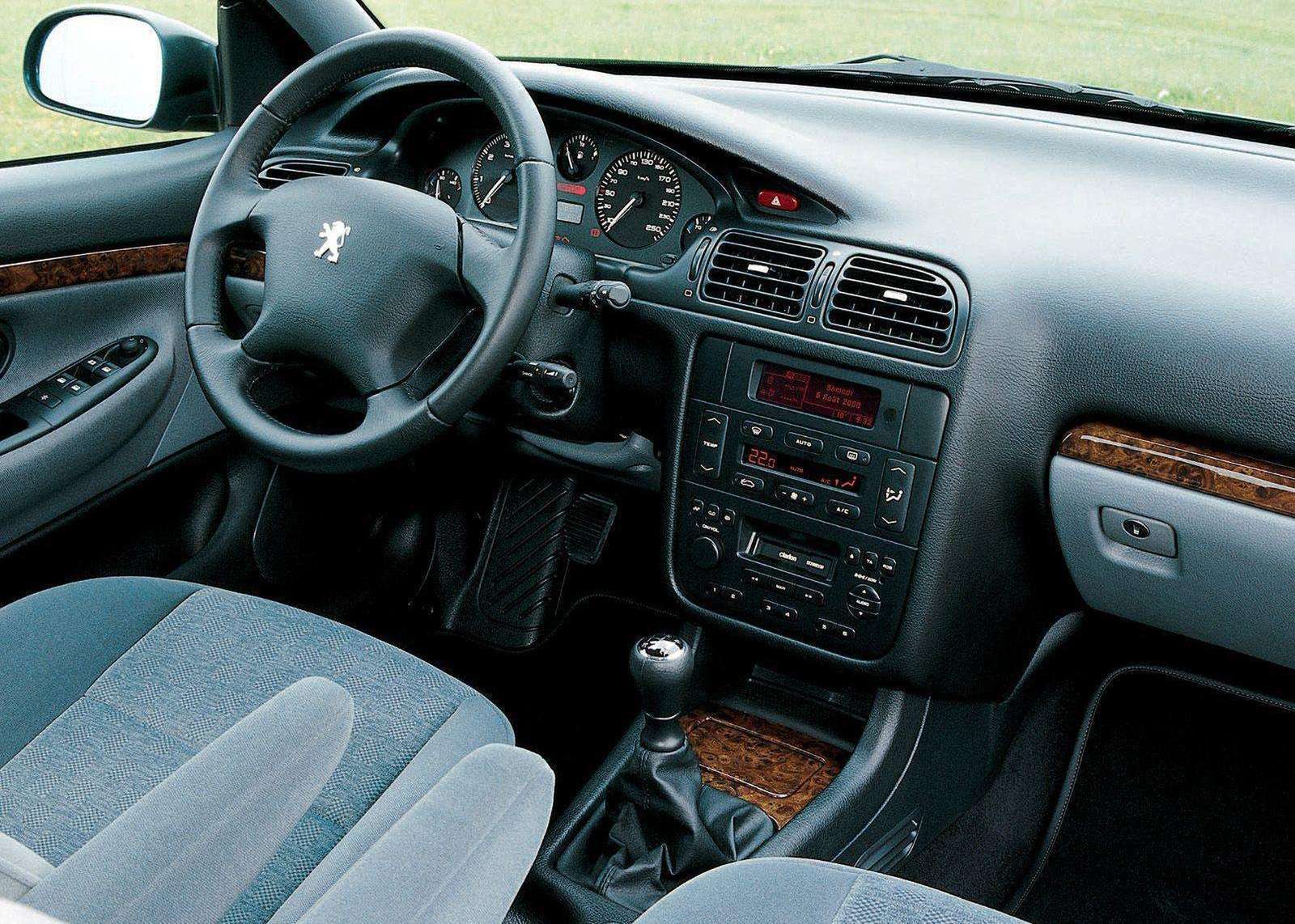 Peugeot 406