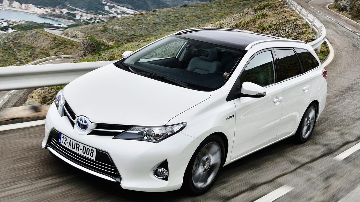2013 Toyota Auris Touring Sports