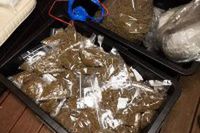 Policjanci przejęli 75 kilogramów narkotyków.