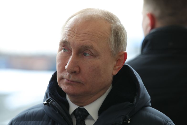 Putin przekonuje, że może przekierować eksport energii z Zachodu. Ekspert: "To blef"