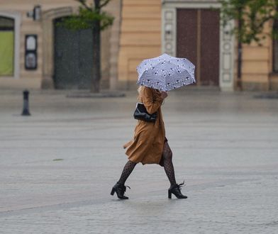 Pogoda. Najbliższe dni jeszcze chłodne i z opadami. Widać jednak powrót ciepła i słońca