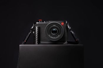 Formuła 1 wjeżdża w świat fotografii. Nowy aparat Leica zachwyci fanów szybkiej jazdy