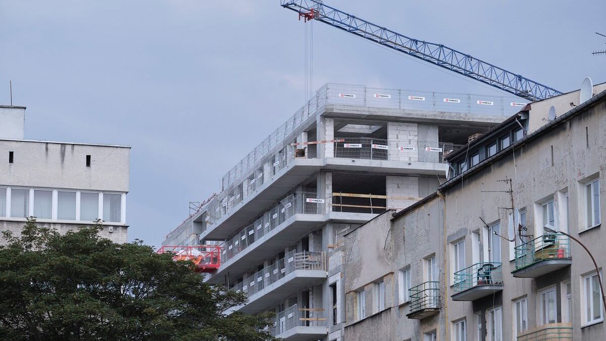 Pracownik zmarł podczas pracy na budowie apartamentowca w centrum Lublina