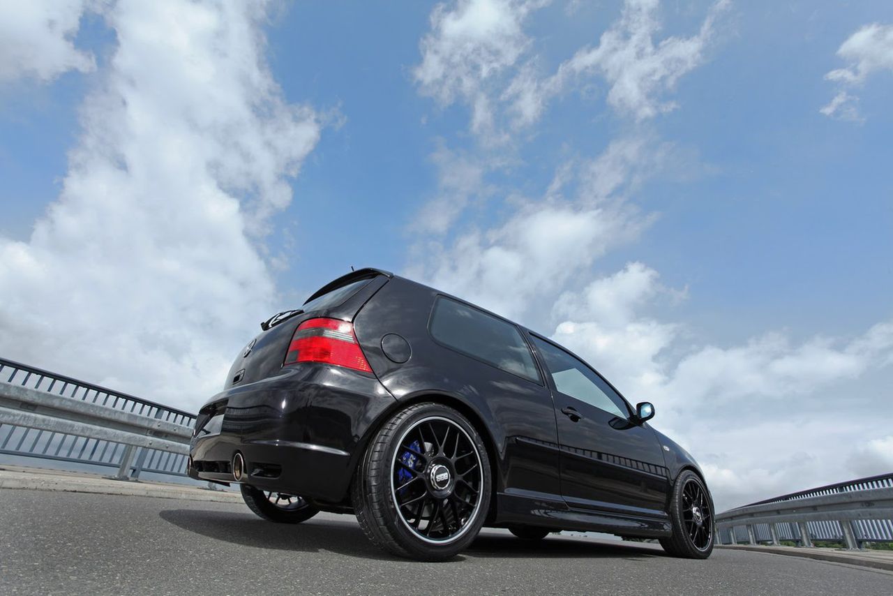 2003 Volkswagen Golf IV R32 HPerformance