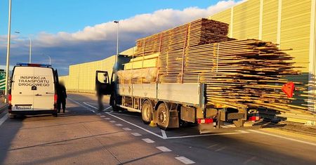 Poleciały mandaty. Na drogach plaga przeładowanych pojazdów