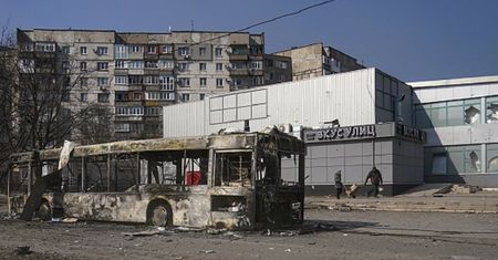 Łupy Rosjan. Nawet to ukradli ze zniszczonego Mariupola