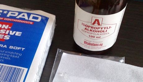 9 sposobów na wyczyszczenie klawiatury 2