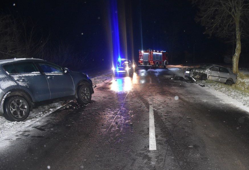 Wypadek w Drygałach. Ksiądz miał 3 promile alkoholu we krwi. Spowodował wypadek, w którym  ucierpiał ojciec i dwie córki
