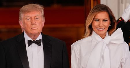 Ten detal stroju Melanii Trump nie był przypadkowy. Chodzi o Chiny
