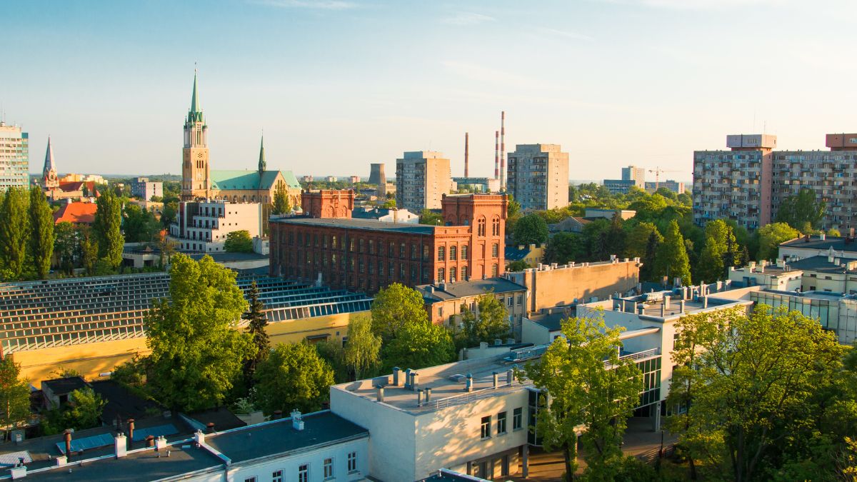 Łódź (zdj. podgl.).