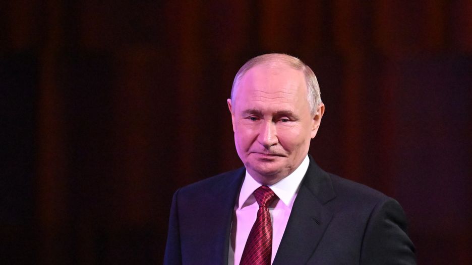 Russian President Vladimir Putin arrives to deliver a speech during the event to mark the 878th anniversary of the foundation of Moscow at the Zaryadye Concert Hall, in Moscow, Russia,13 September 2025. EPA/STANISLAV KRASILNIKOV / SPUTNIK/KREMLIN POOL MANDATORY CREDIT Dostawca: PAP/EPA.